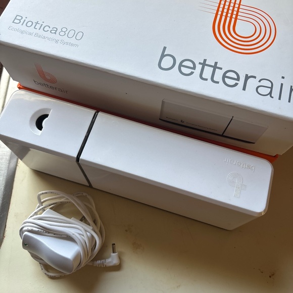 Biotica 800 pre-owned Air Filtering Unit - Picture 1 of 3